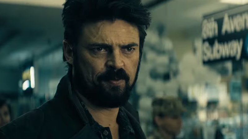 Karl Urban interpreta a la perfección a Butcher en The Boys.